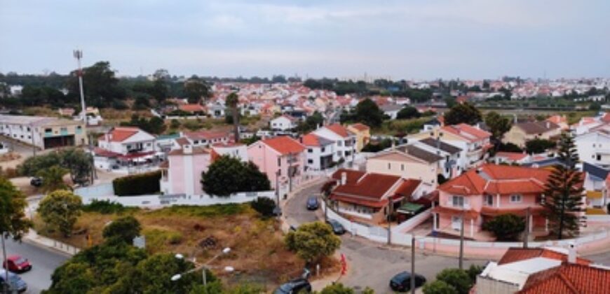 Arrendamento T3 – Sobreda (Almada) – 1000€ (ARRENDADO-ALREADY RENTED)