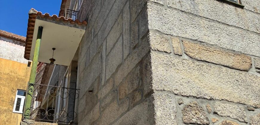 Encantadora Moradia Beirã na região da Serra da Estrela – Pronta a Habitar e com Potencial Único